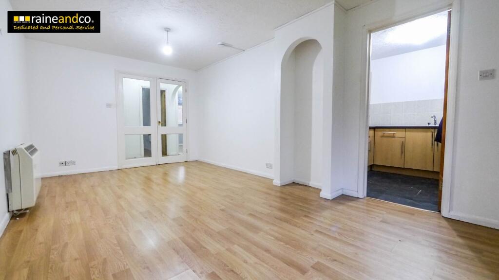 Additional image 14 of Tudor Close, Hatfield