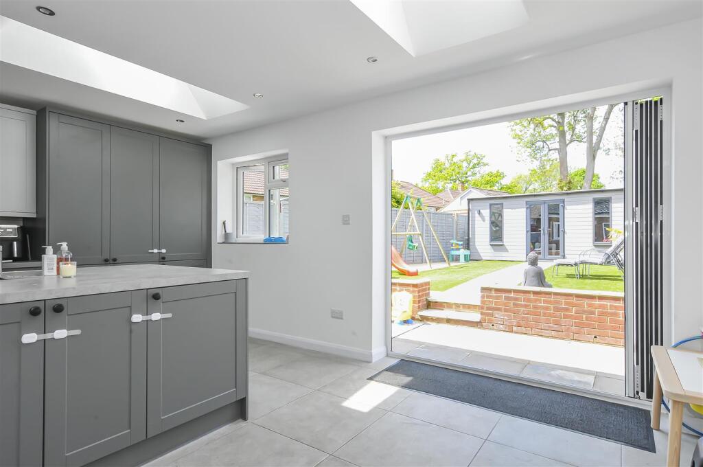 Additional image 7 of Claremont, Bricket Wood, St. Albans