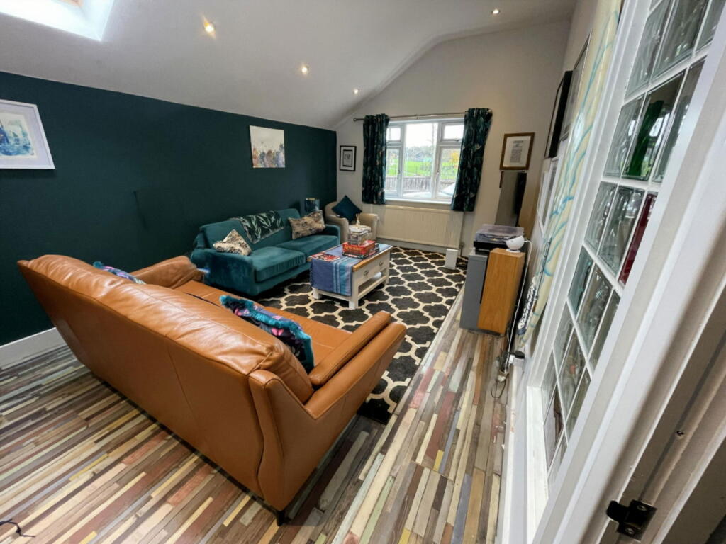 Additional image 17 of Tippendell Lane, St. Albans, AL2 3HL