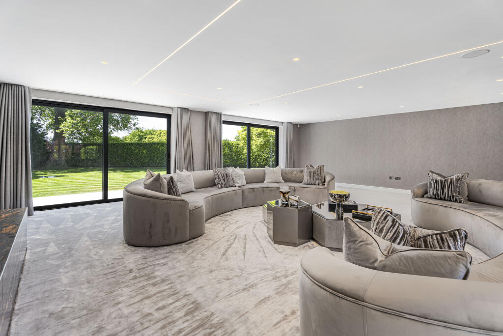 Additional image 9 of Orchard Road, Tewin, Welwyn, AL6