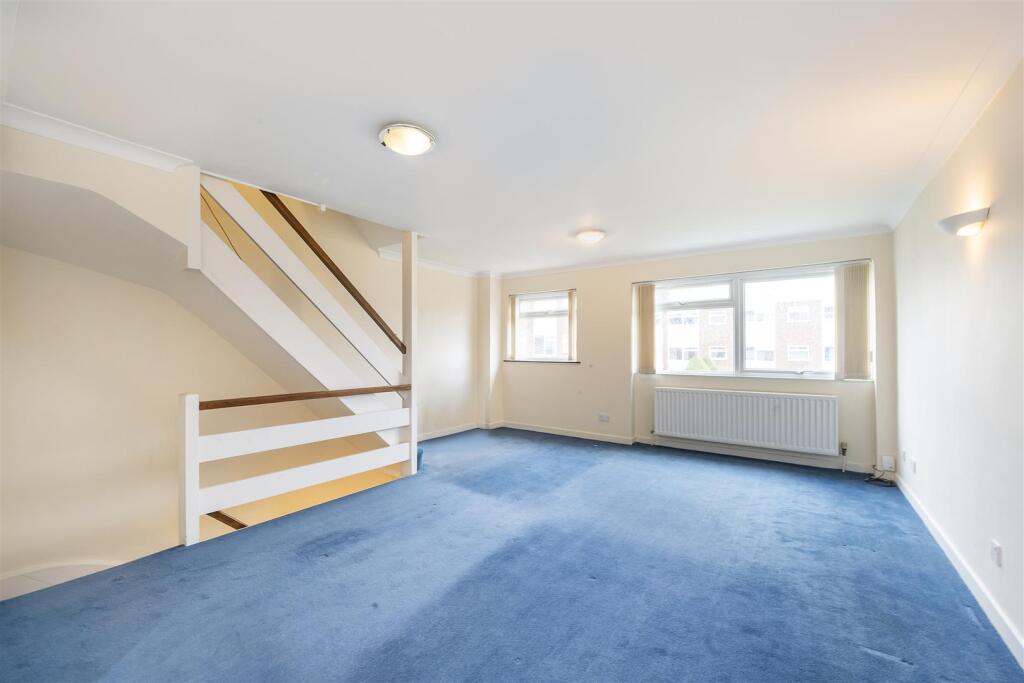 Additional image 4 of Carlton Road, Harpenden