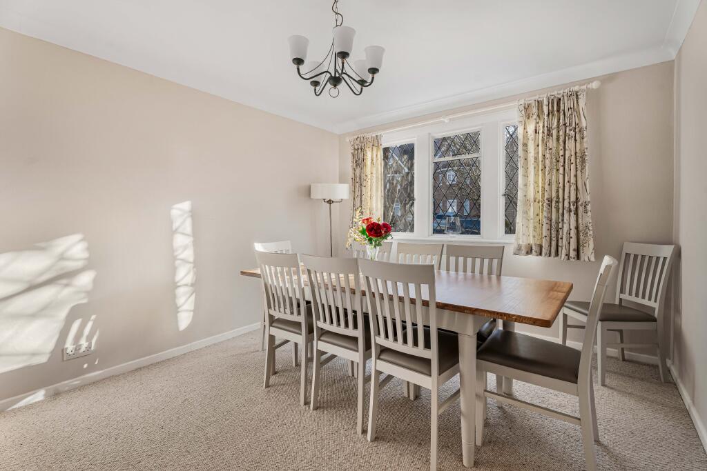 Additional image 9 of Bloomfield Road, Harpenden, AL5