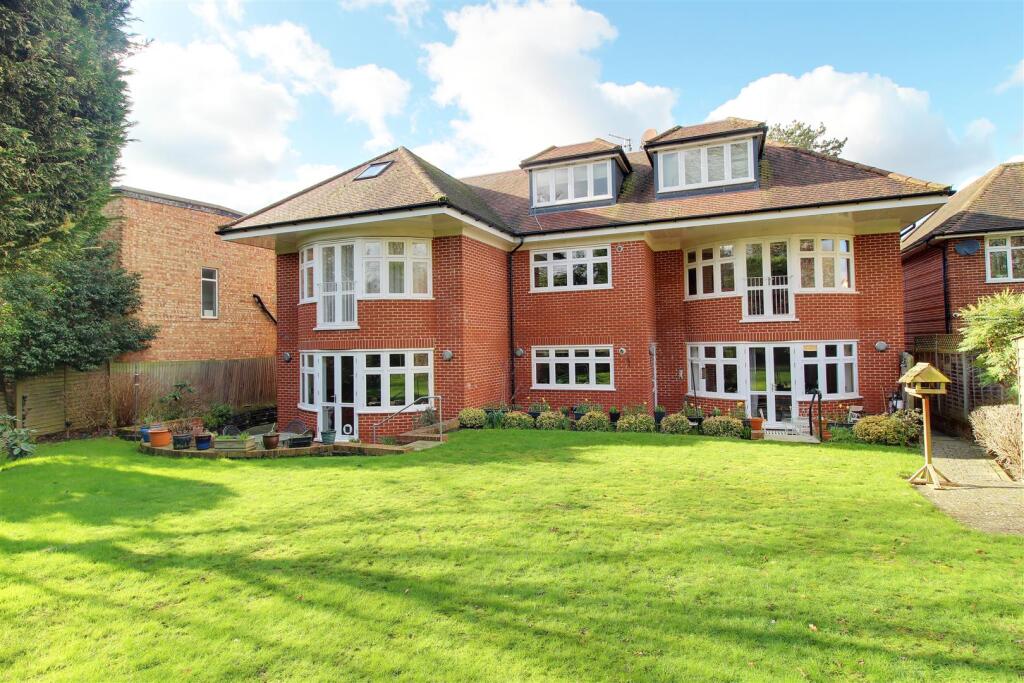 Additional image 10 of Bradmore Way, Brookmans Park