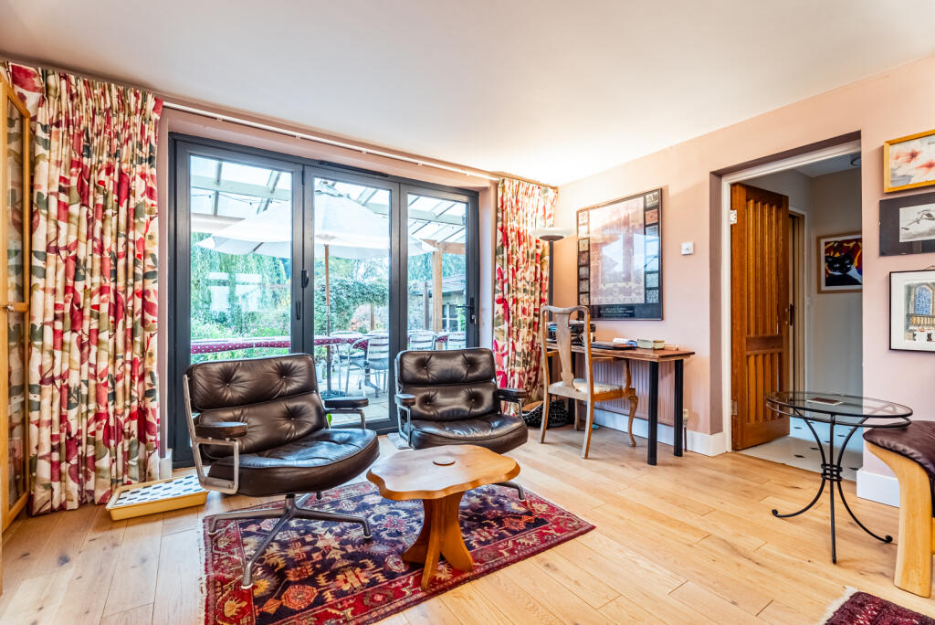 Additional image 8 of Bullens Green Lane, Colney Heath, St. Albans, Hertfordshire, AL4