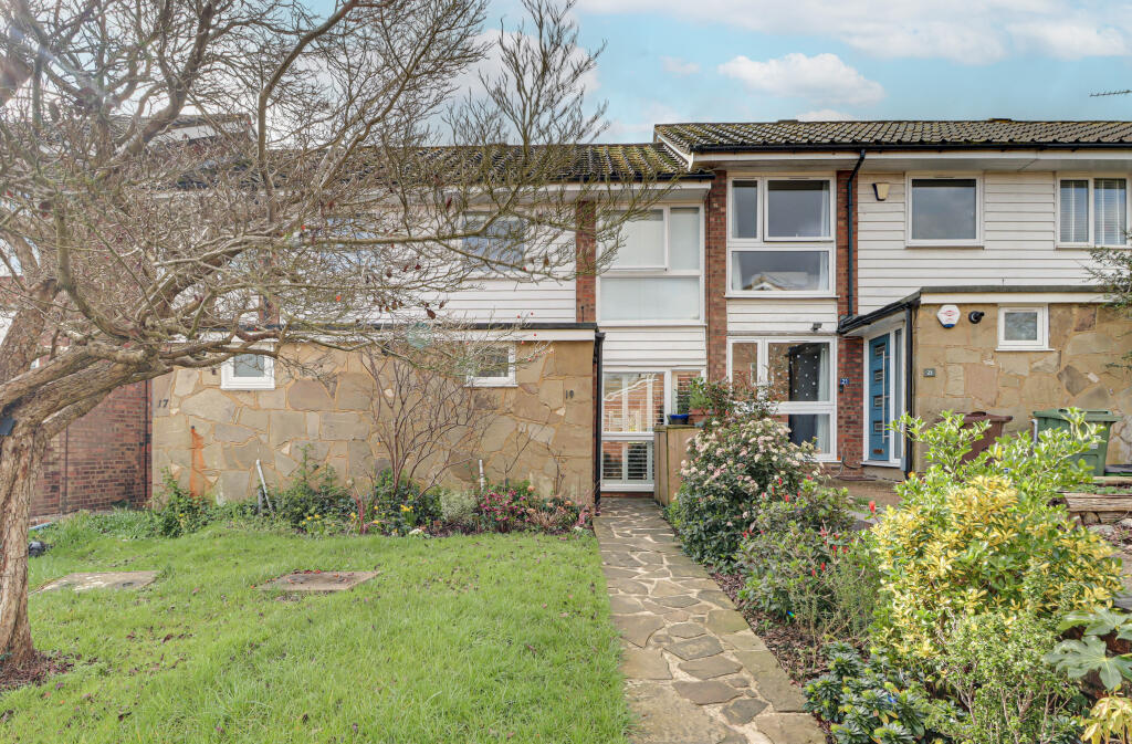 Additional image 16 of The Cleave, Harpenden, Hertfordshire, AL5