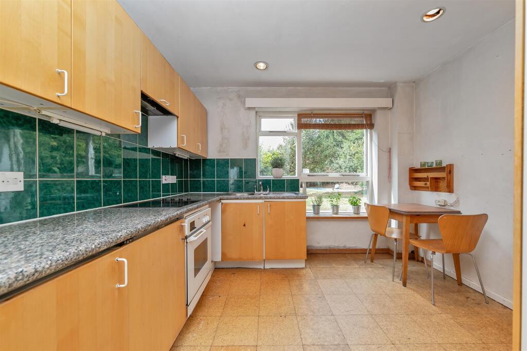 Additional image 7 of Townsend Drive, St. Albans