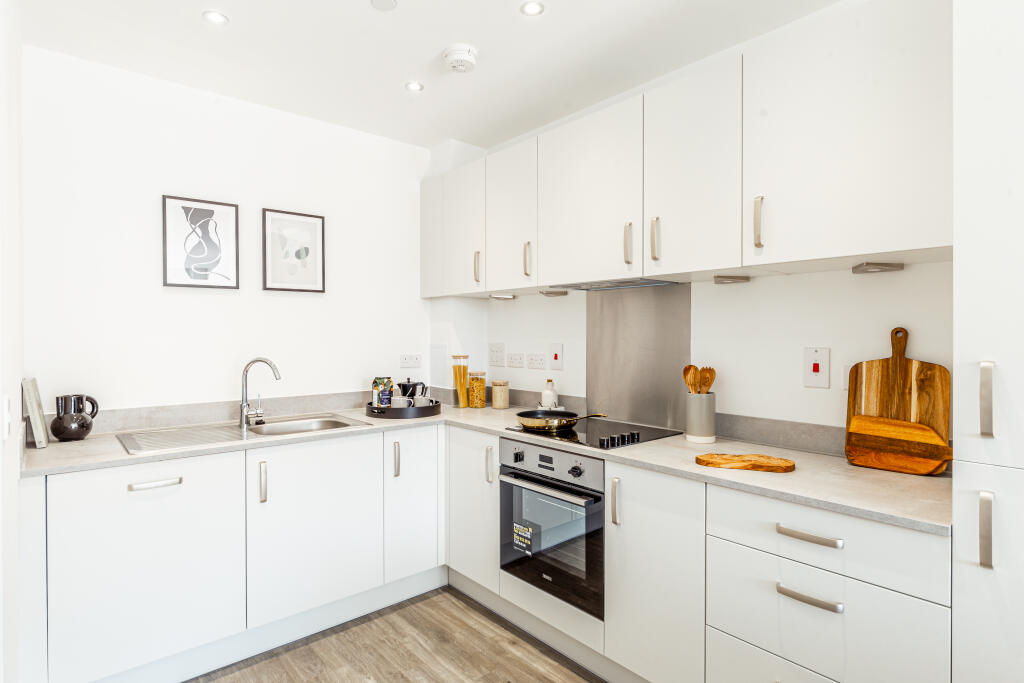 Additional image 11 of Aspect House, Hilltop Way, Hatfield, Hatfield, AL10