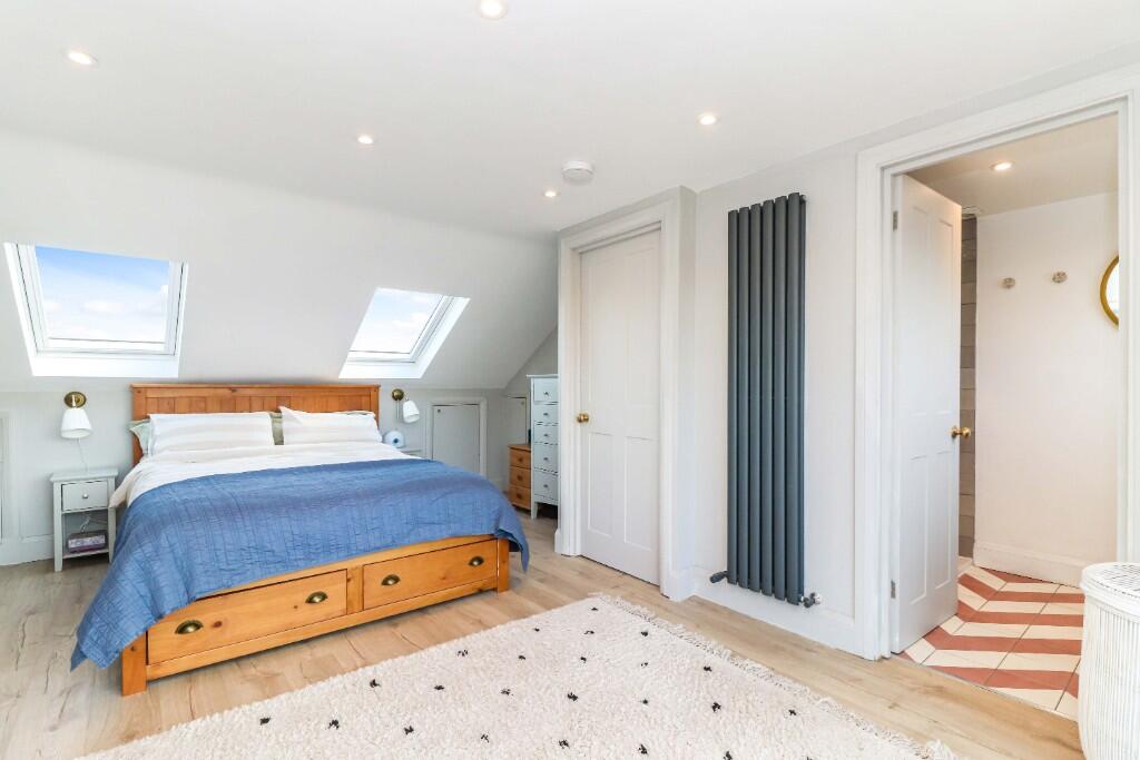 Additional image 14 of Nunnery Close, St. Albans, Hertfordshire, AL1