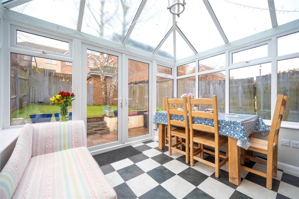 Additional image 4 of Holyrood Crescent, St. Albans, Hertfordshire