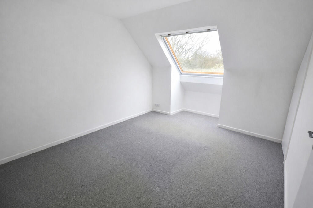 Additional image 5 of Redhall Close