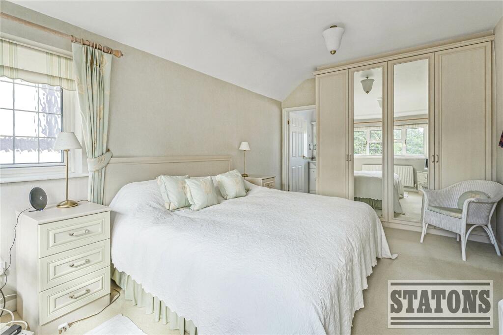 Additional image 14 of Mymms Drive, Brookmans Park, Hertfordshire, AL9