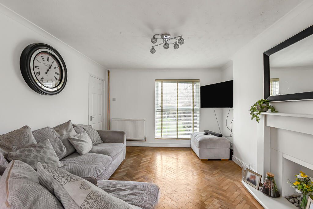 Additional image 2 of West Mead, Welwyn Garden City, Hertfordshire, AL7