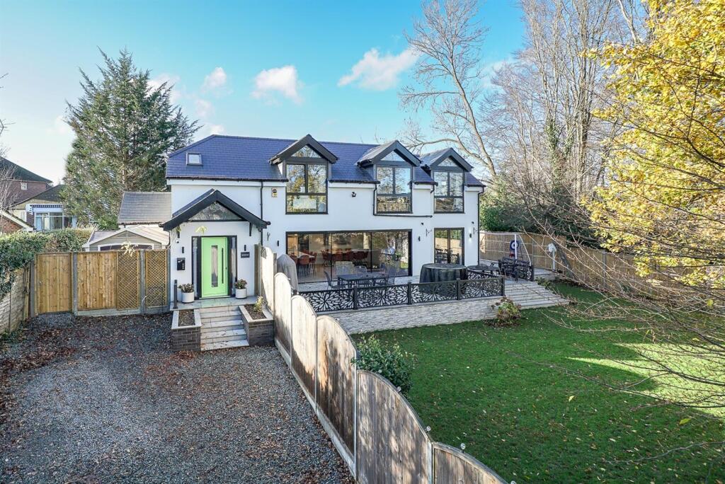 Additional image 23 of Springwood Walk, St. Albans