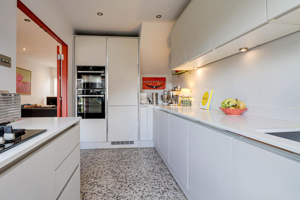 Additional image 5 of The Cleave, Harpenden, Hertfordshire, AL5