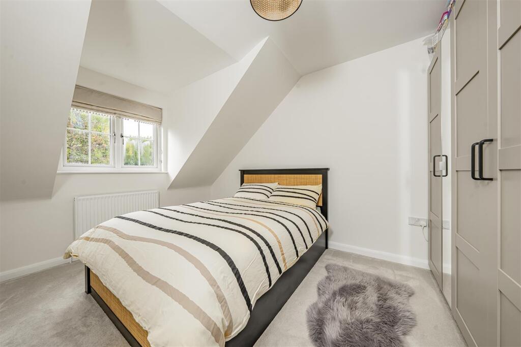 Additional image 10 of Oakwood Road, Bricket Wood, St. Albans