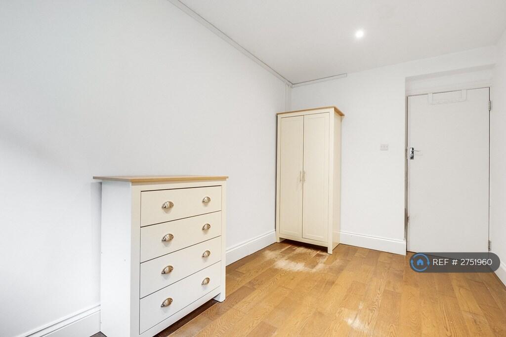 Additional image 16 of Darby Drive, Welwyn, AL6