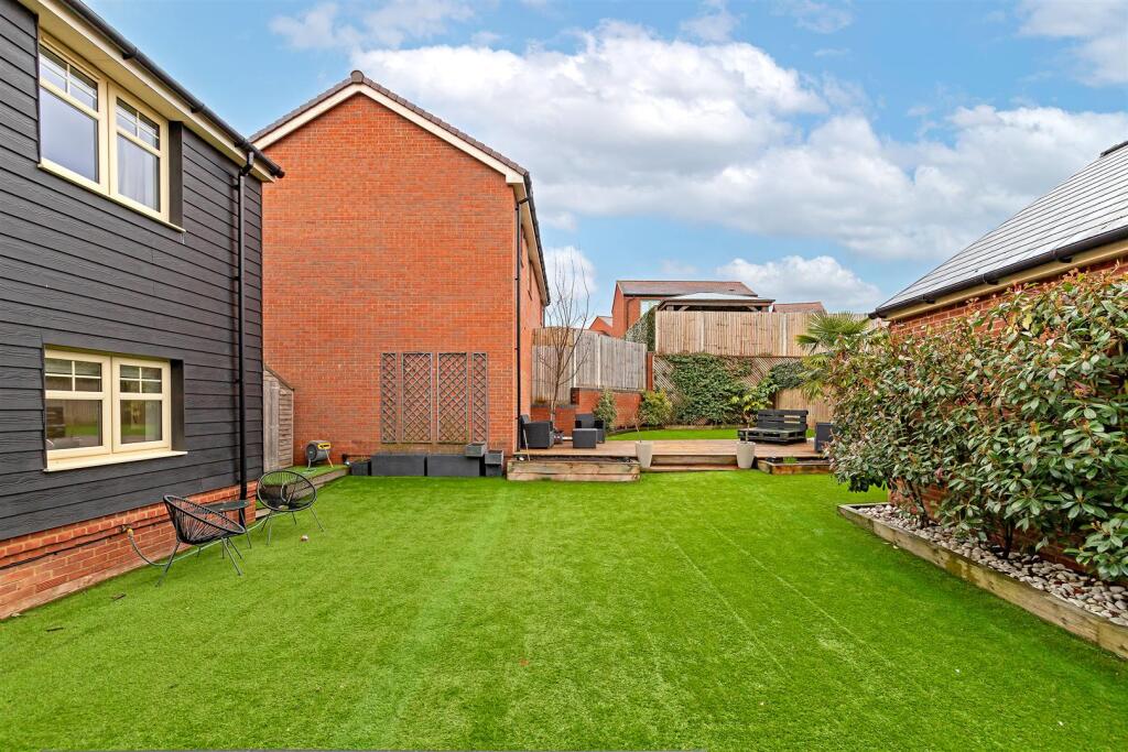 Additional image 13 of Milvus Road, St. Albans