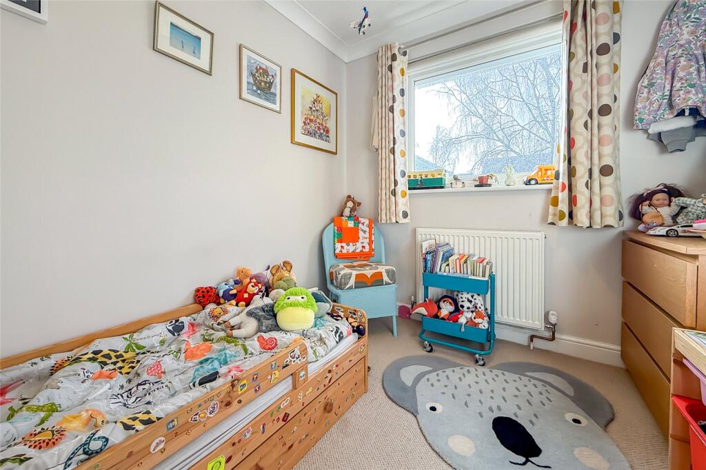 Additional image 8 of Knowle Drive, Harpenden, Hertfordshire, AL5