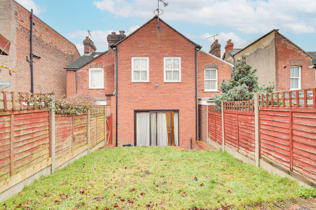 Additional image 15 of West View Road, St. Albans, Hertfordshire, AL3