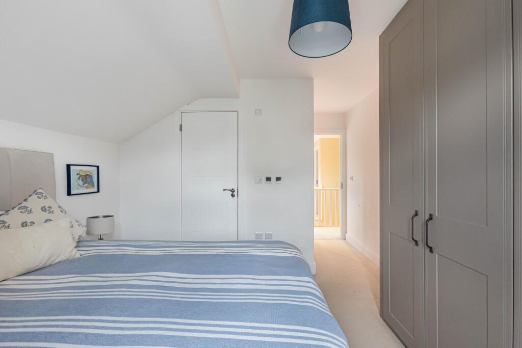 Additional image 21 of Carisbrooke Road, St. Albans, Hertfordshire, AL2