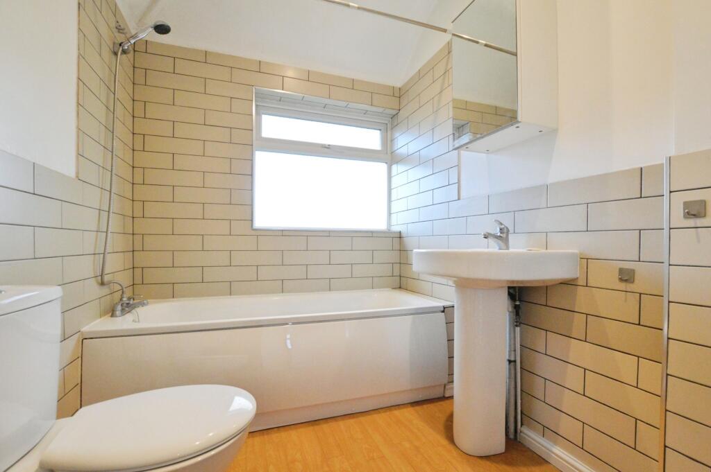 Additional image 7 of Harvey Road, London Colney, AL2