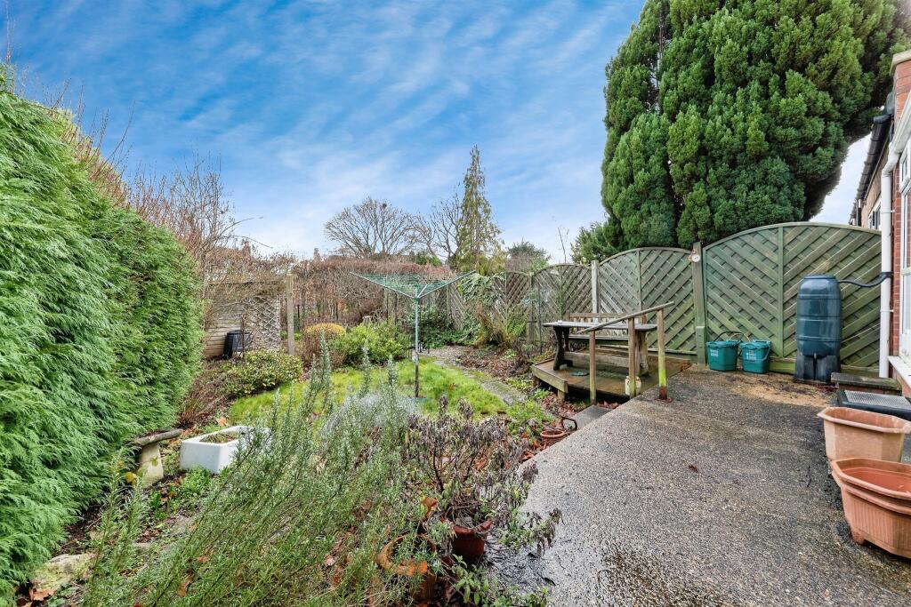 Additional image 25 of Applecroft Road, Welwyn Garden City