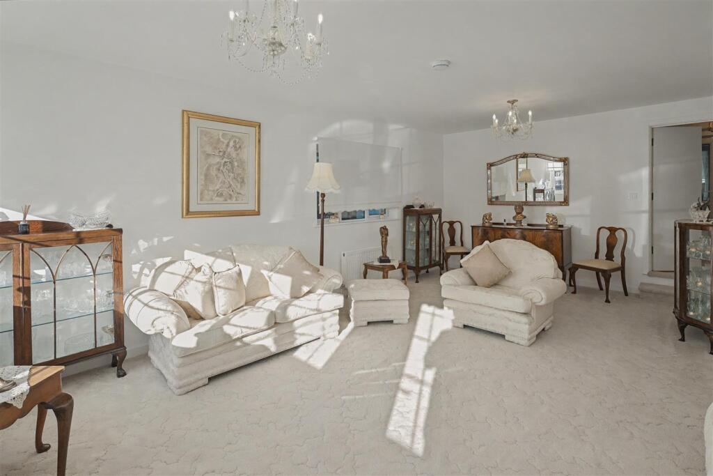 Additional image 6 of Bulls Lane, Brookmans Park