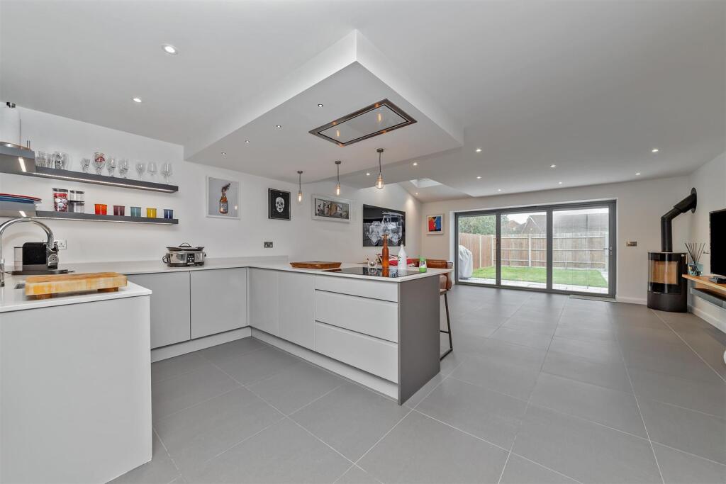 Additional image 2 of Gladeside, St. Albans