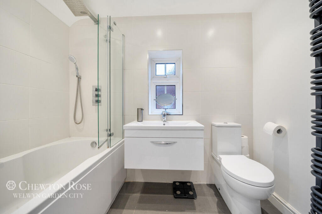 Additional image 30 of Manor Road, ST ALBANS