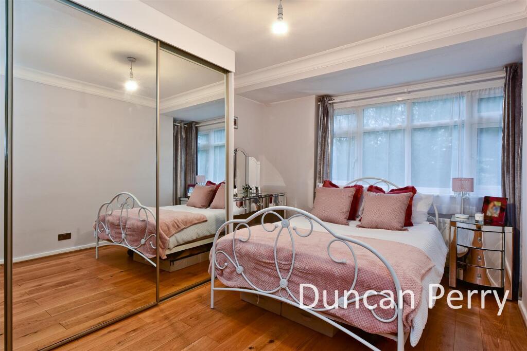 Additional image 10 of Pooleys Lane, Welham Green