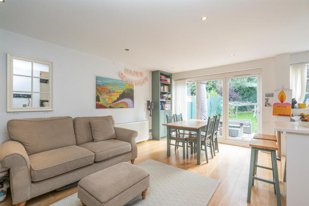 Additional image 5 of Camlet Way, St. Albans