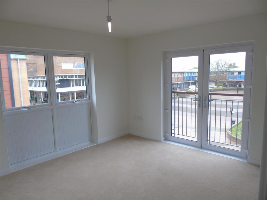 Additional image 3 of Town Centre, Hatfield