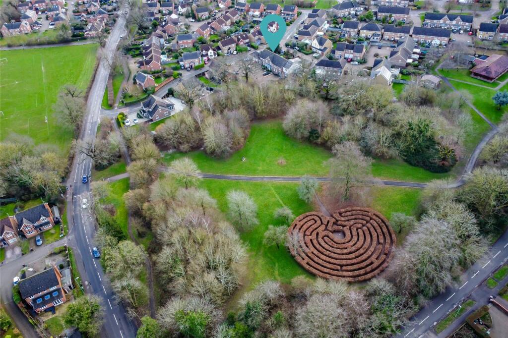 Additional image 12 of Starlight Way, St Albans, Hertfordshire, AL4