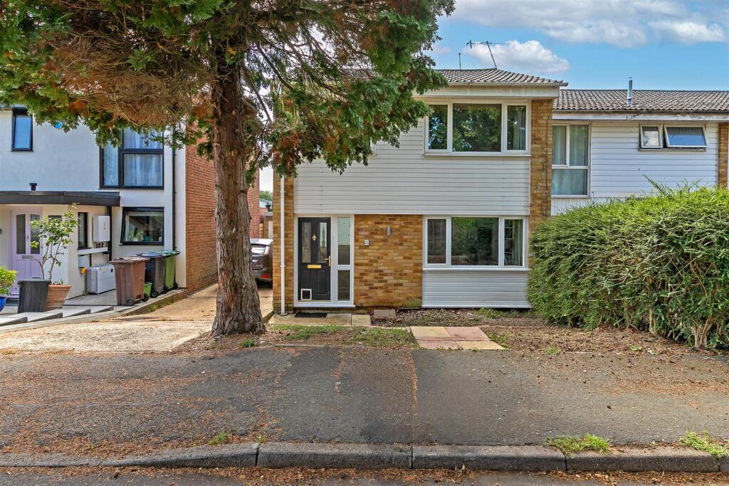 Pinewood Close, St. Albans