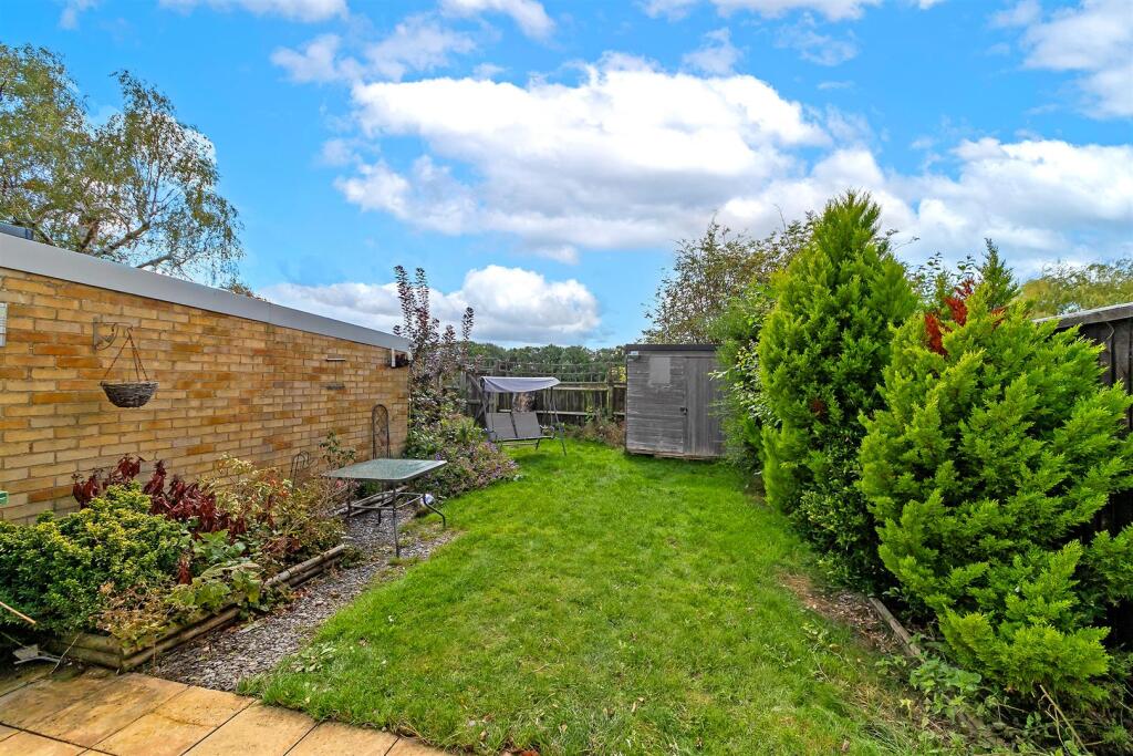 Additional image 12 of Pinewood Close, St. Albans