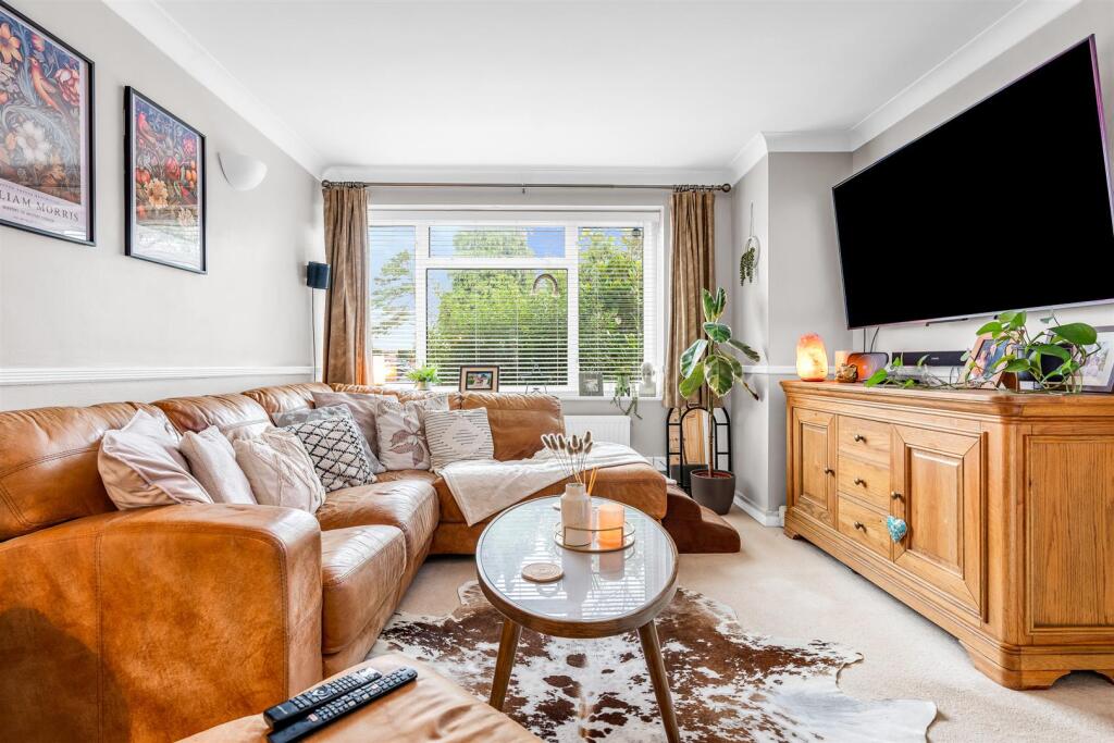 Additional image 6 of Harwood Close, Tewin