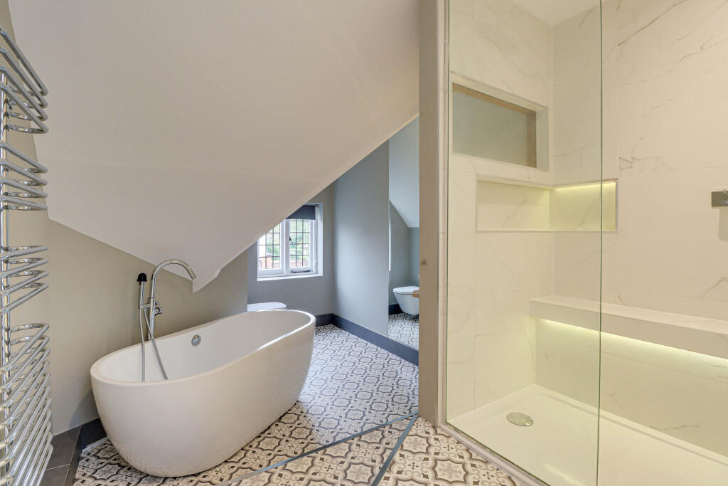 Additional image 13 of Kirkwick Avenue, Harpenden, Hertfordshire, AL5