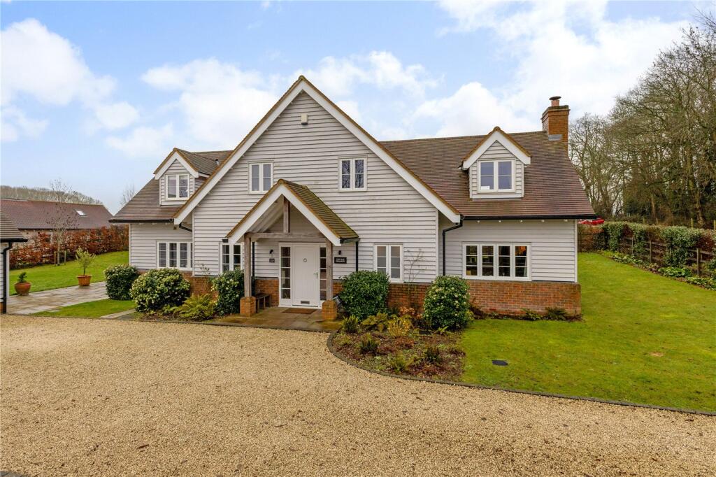 Cotton Spring View, Flamstead, St. Albans, Hertfordshire, AL3
