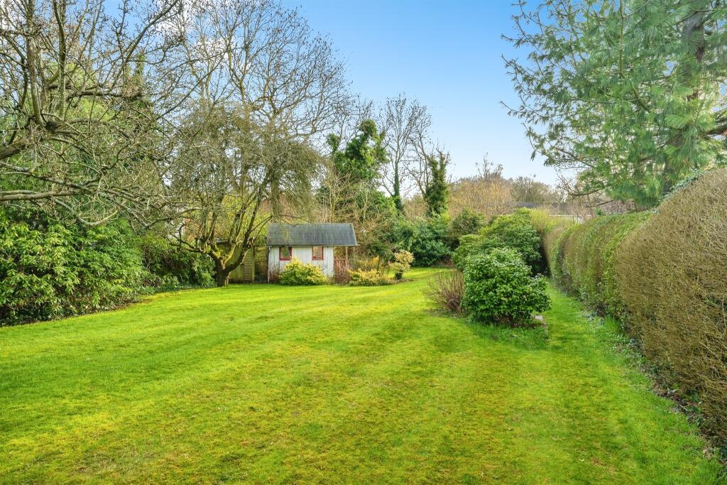 Additional image 5 of Mayflower Road, Park Street, St. Albans