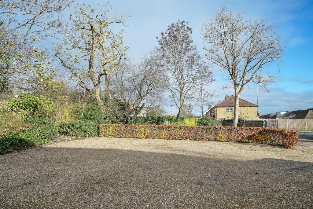 Additional image 14 of Shenley Lane, St. Albans