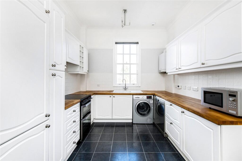 Additional image 4 of Highfield Hall, Highfield Lane, St. Albans, Hertfordshire, AL4