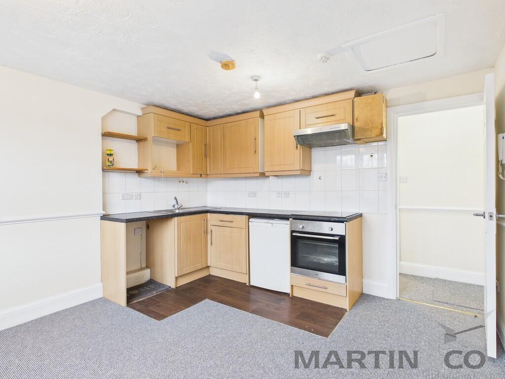 Additional image 3 of Bricket Lodge, Lye Lane