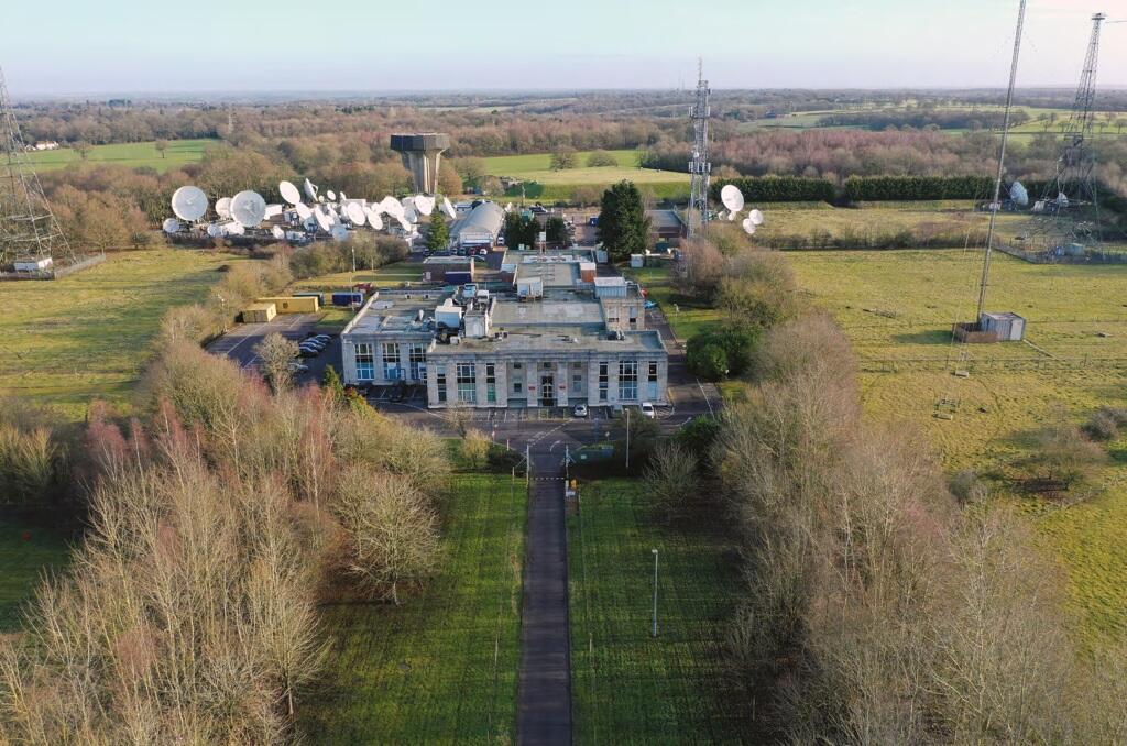 Additional image 13 of The Business Centre, Brookmans Business Park, Brookmans Park, Potters Bar, Hertfordshire, AL9 6NE