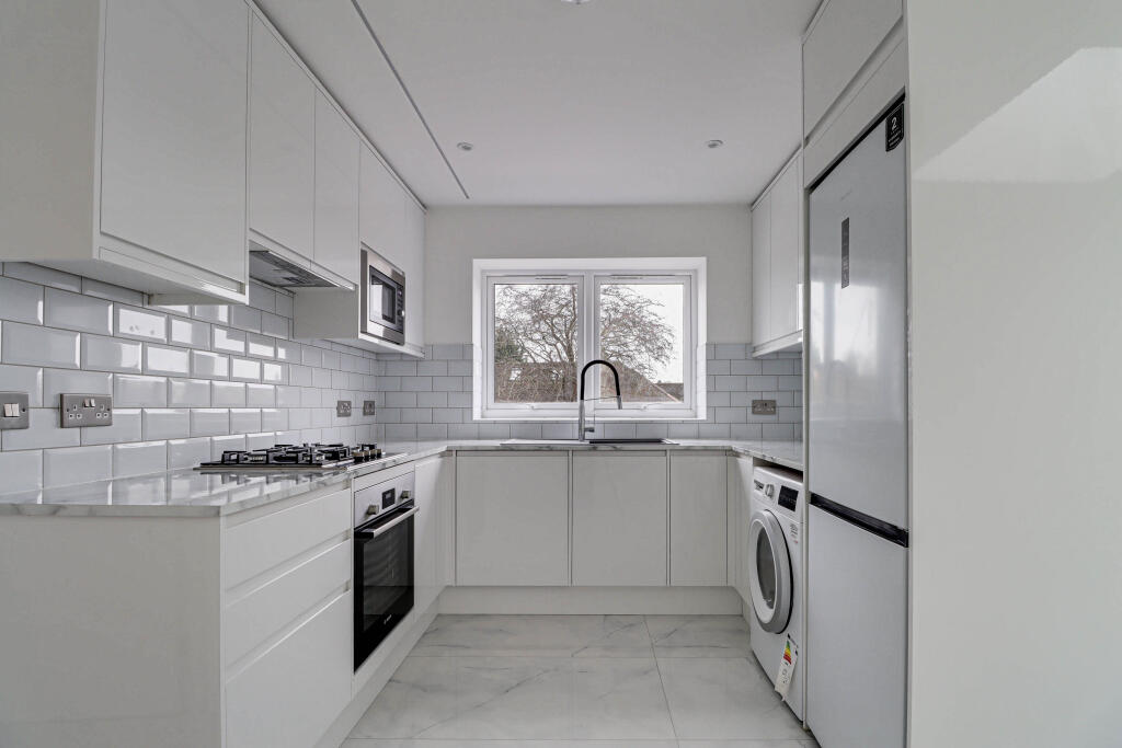 Additional image 10 of Green Lane, St Albans, St Albans, AL3