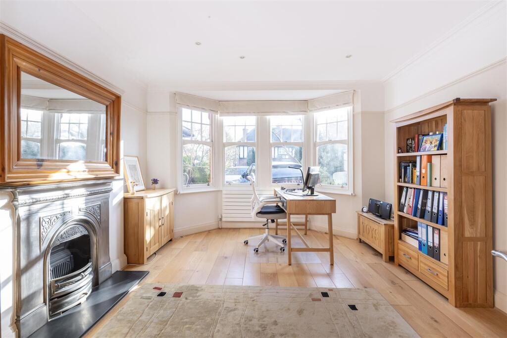 Additional image 4 of Elliswick Road, Harpenden