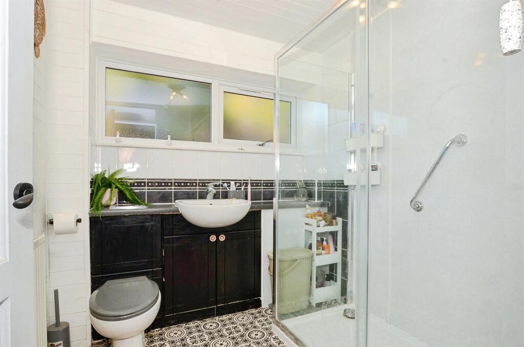 Additional image 11 of St. Martins Close, Harpenden