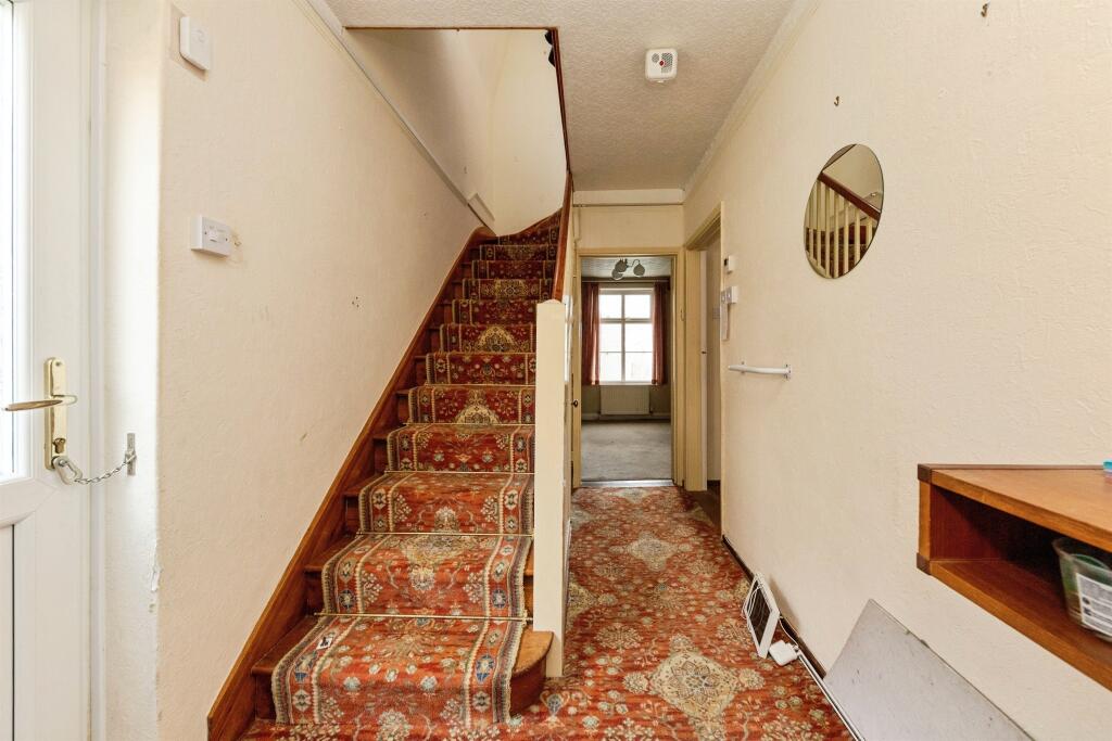 Additional image 11 of Applecroft Road, Welwyn Garden City