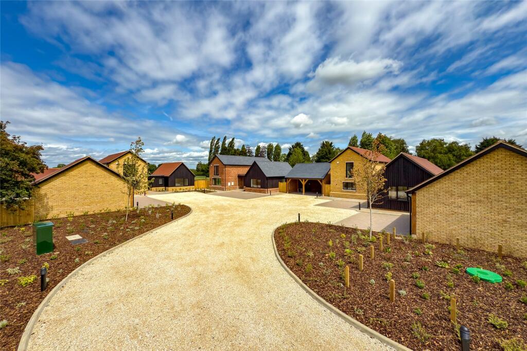 Additional image 30 of Oak Tree House, Kennel Lane, Kinsbourne Green, Harpenden, Hertfordshire, AL5