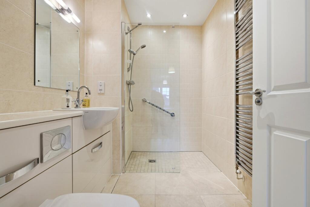 Additional image 10 of Milton House, 4 Wordsworth Close, Kings Park, St. Albans, AL3