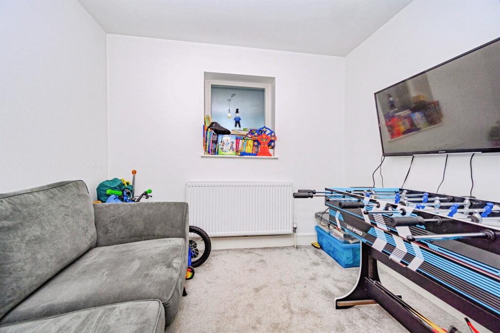 Additional image 5 of Golden Lion Mews, London Colney, St. Albans